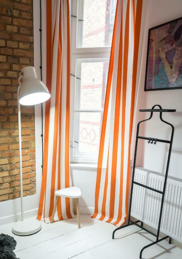 Loft Z Baldachimem Apartman Poznań Kültér fotó