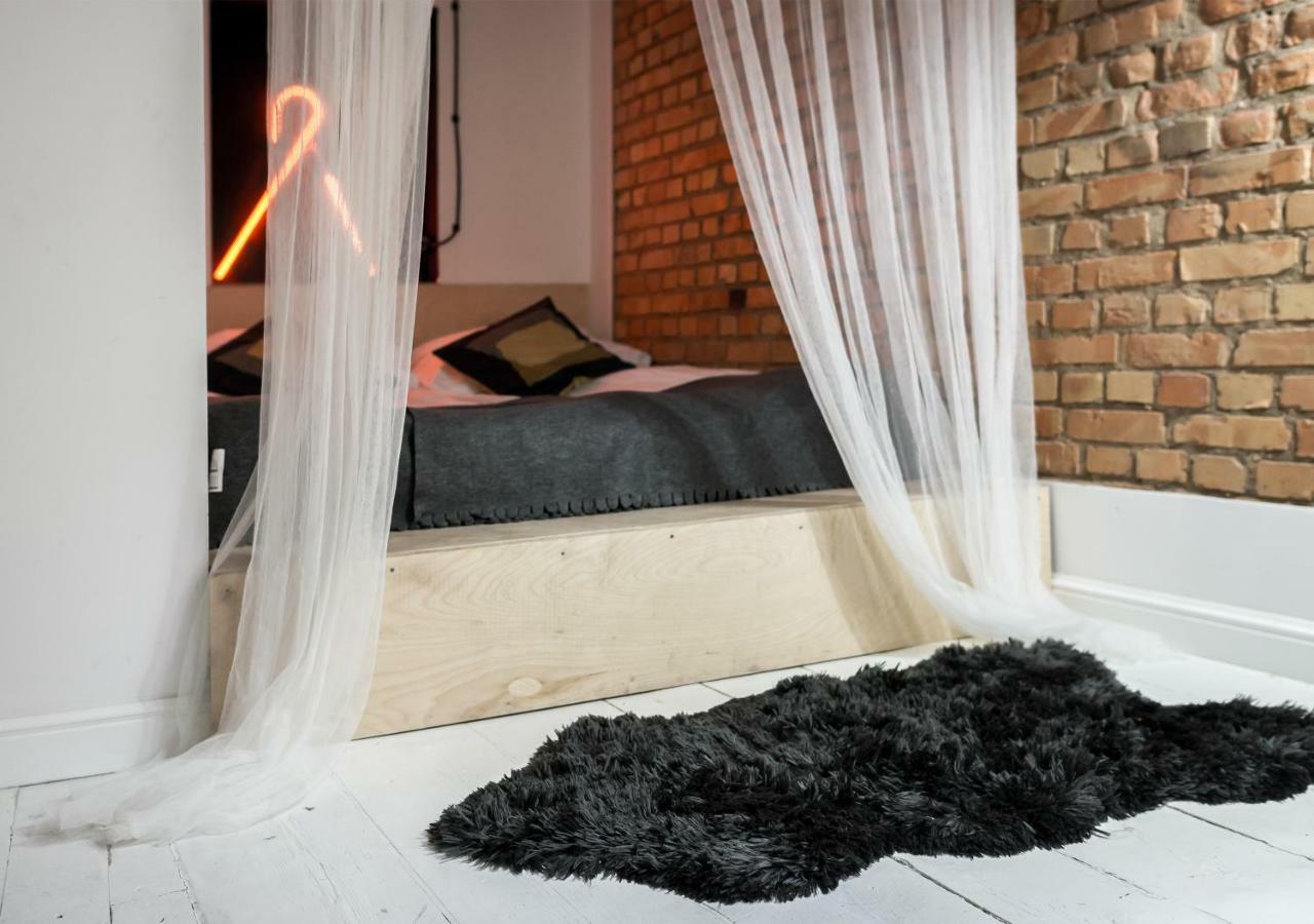 Loft Z Baldachimem Apartman Poznań Kültér fotó