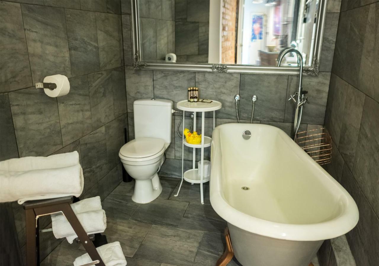 Loft Z Baldachimem Apartman Poznań Kültér fotó